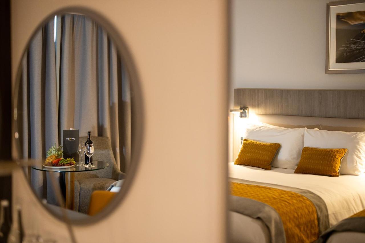 Maldron Hotel Smithfield Dublin City Bagian luar foto