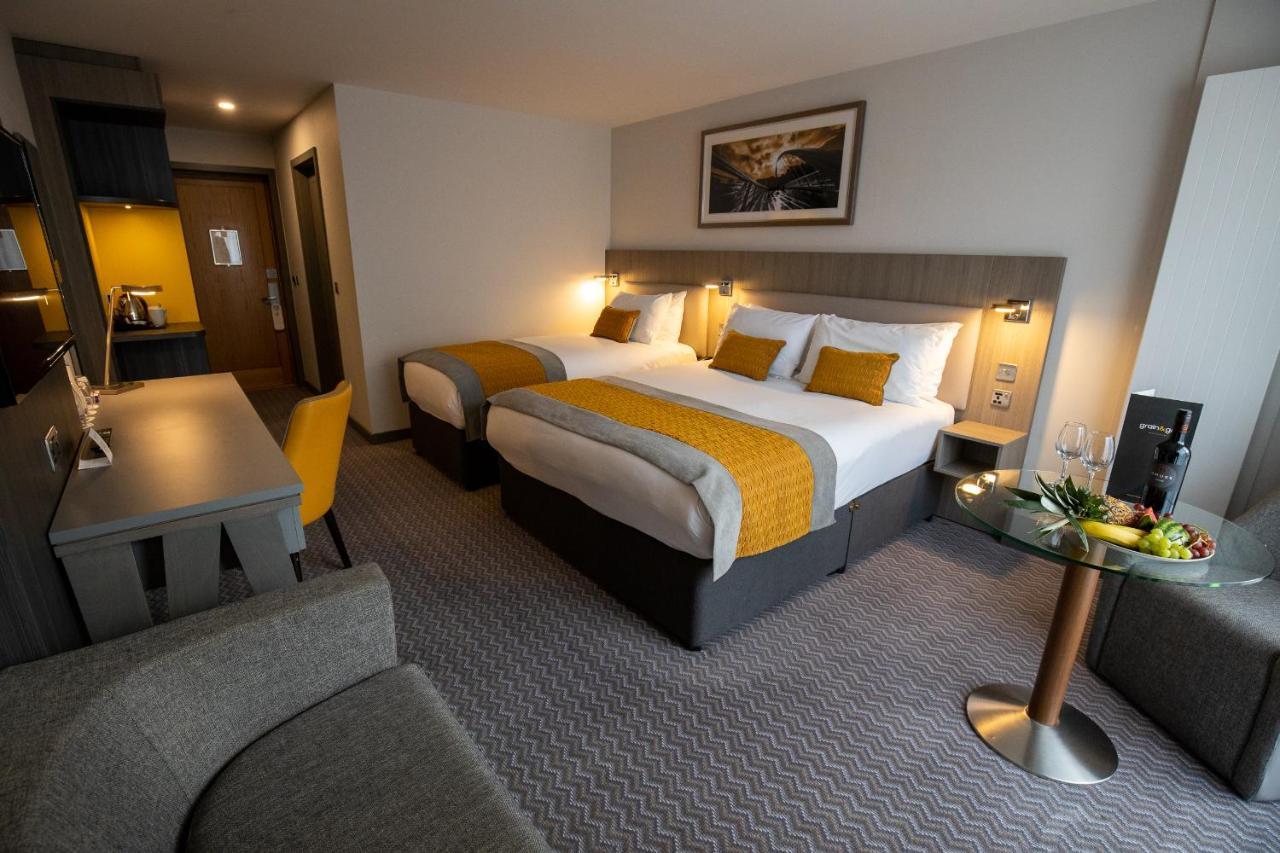Maldron Hotel Smithfield Dublin City Bagian luar foto