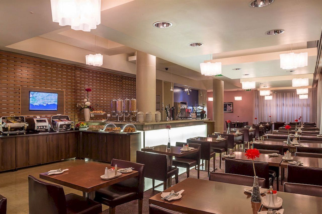 Maldron Hotel Smithfield Dublin City Bagian luar foto